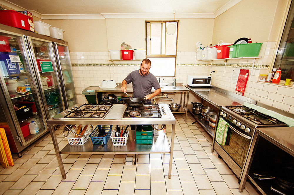 Хостел Newtown Backpackers Сидней Экстерьер фото